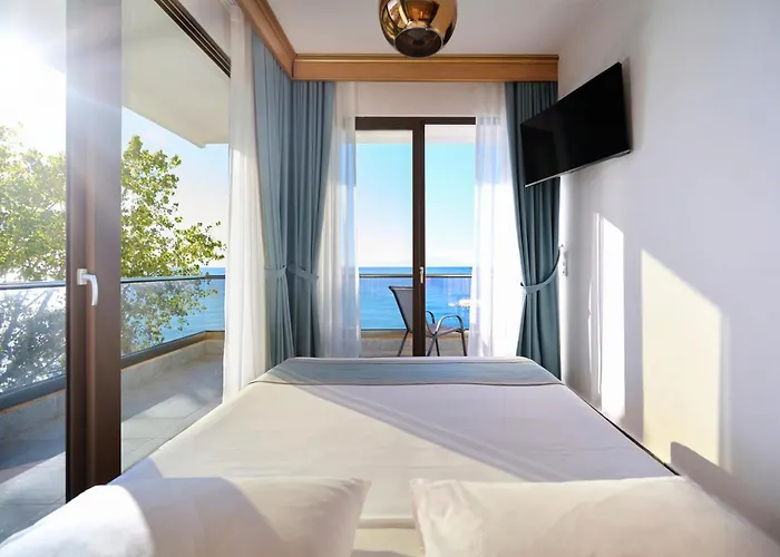 Evlogia Seafront And Anex By Greek Pride 4* פורקה