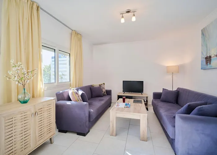 מלון Evlogia Seafront And Anex By Greek Pride