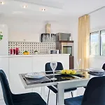 Hotel Evlogia Seafront And Anex By Greek Pride 4*