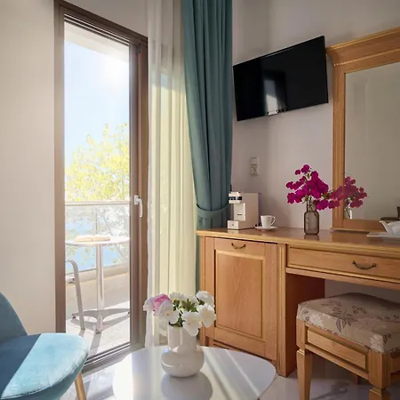 Evlogia Seafront And Anex By Greek Pride Отель