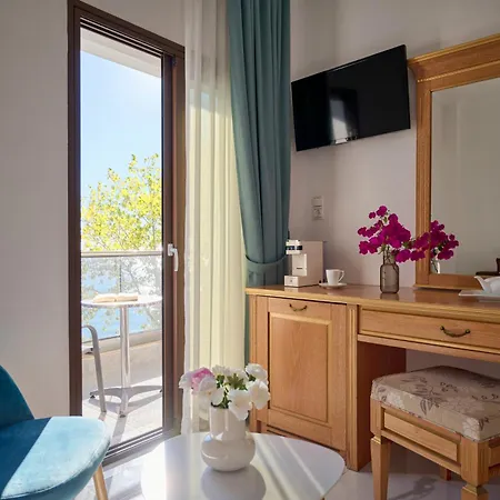 Evlogia Seafront And Anex By Greek Pride Фурка