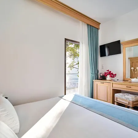 Evlogia Seafront And Anex By Greek Pride 4*