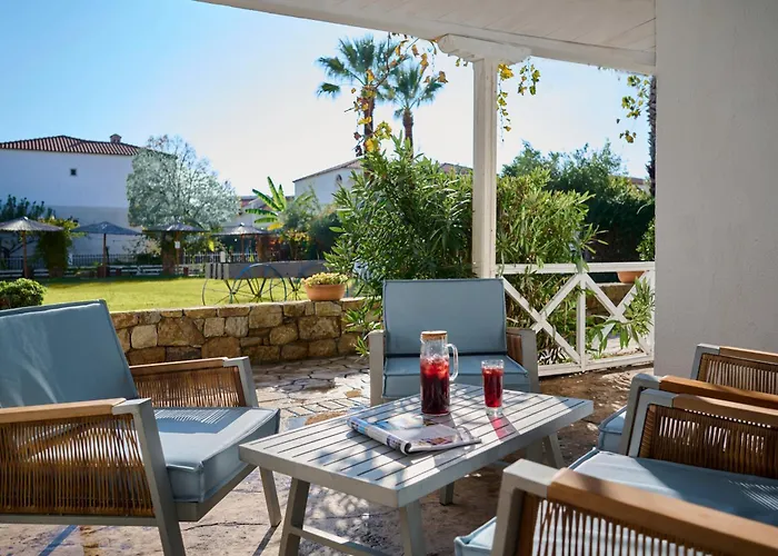 Evlogia Seafront And Anex By Greek Pride