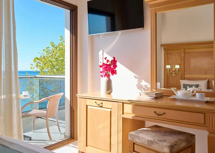 Evlogia Seafront And Anex By Greek Pride Φούρκα