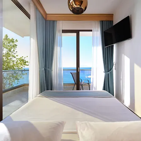 Evlogia Seafront And Anex By Greek Pride Hotel