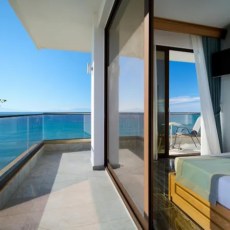 Evlogia Seafront And Anex By Greek Pride Ξενοδοχείο