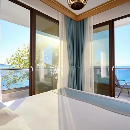 Ξενοδοχείο Evlogia Seafront And Anex By Greek Pride