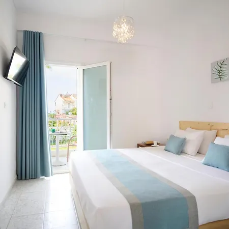 Ξενοδοχείο Evlogia Seafront And Anex By Greek Pride 4*