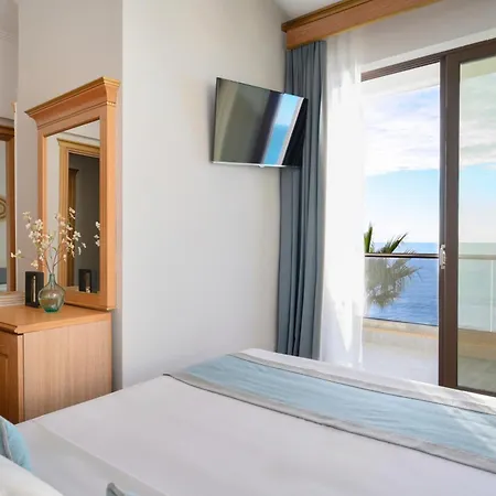 Evlogia Seafront And Anex By Greek Pride