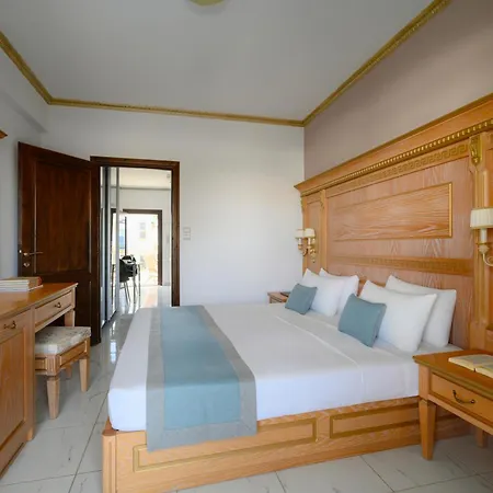 Hotel Evlogia Seafront And Anex By Greek Pride 4*