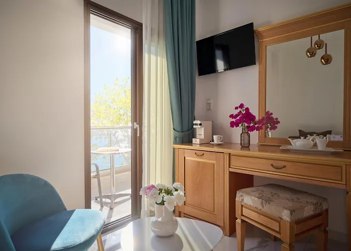 Evlogia Seafront And Anex By Greek Pride Hotel