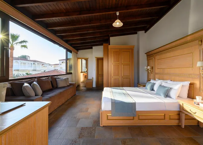 Hotel Evlogia Seafront And Anex By Greek Pride 4*